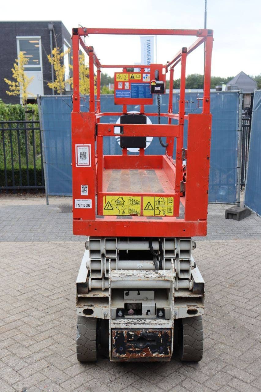 Scissor lift Genie GS-2032 Electric 8m 2013