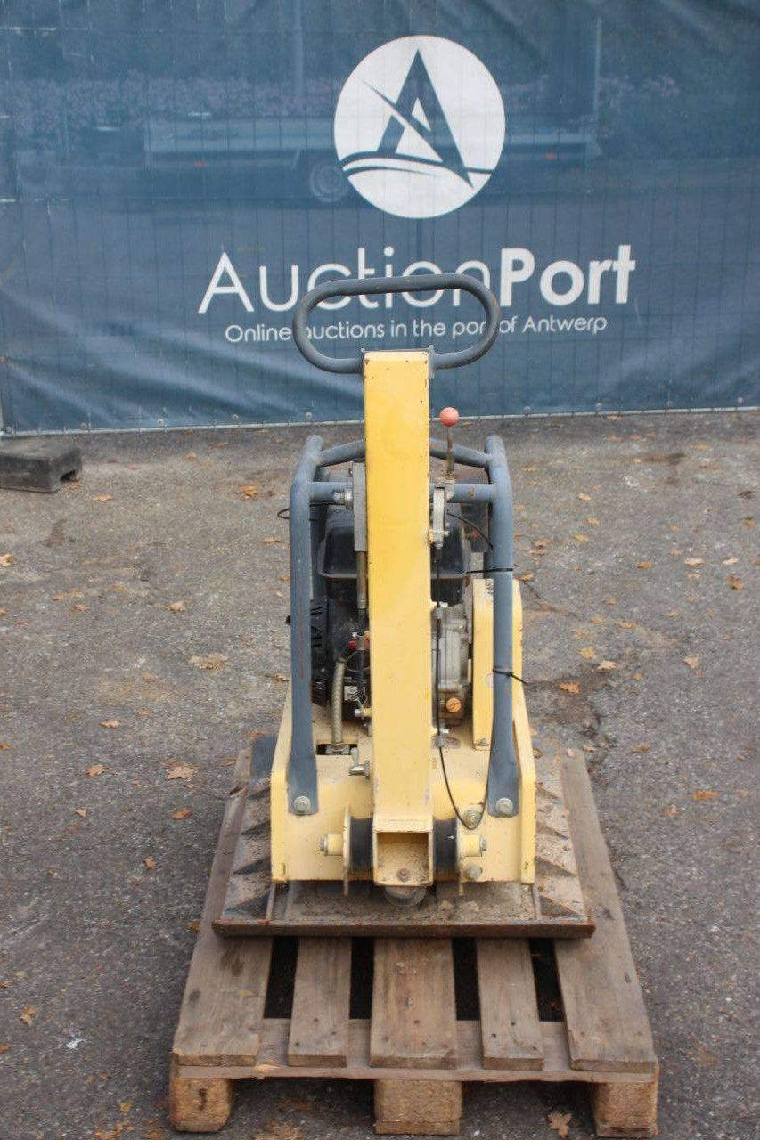 Vibrating plate Baumax RVP 42/57 Petrol 9.3kW
