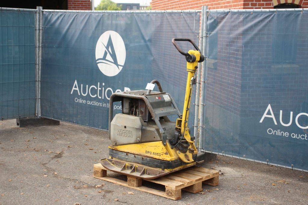 Vibrationsplatte Wacker Neuson DPU 6055 Diesel 9,7kW 2008