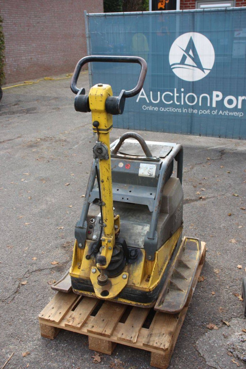 Vibrationsplatte Wacker Neuson DPU 6055 Diesel 9,7kW 2008
