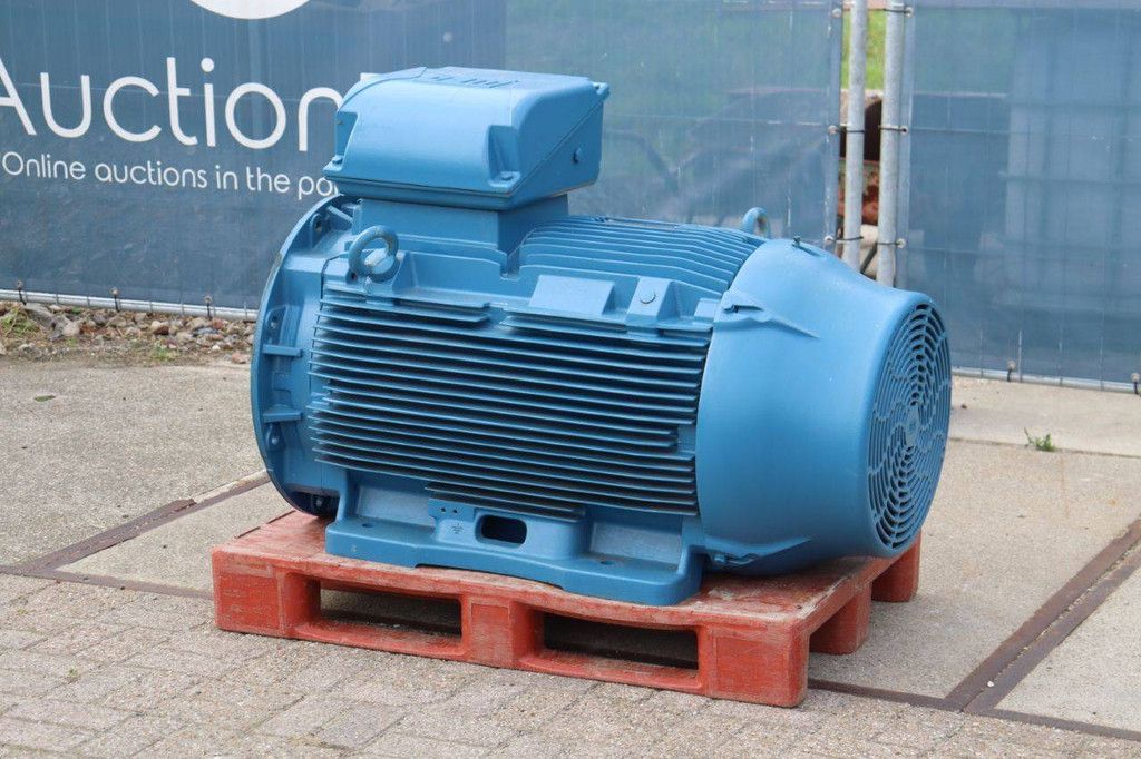 Motor Road High W22 Elektro 250kW Neu