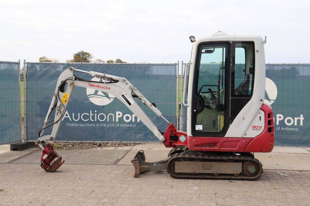 Mini excavator Takeuchi TB216 Diesel 11.5kW 2014
