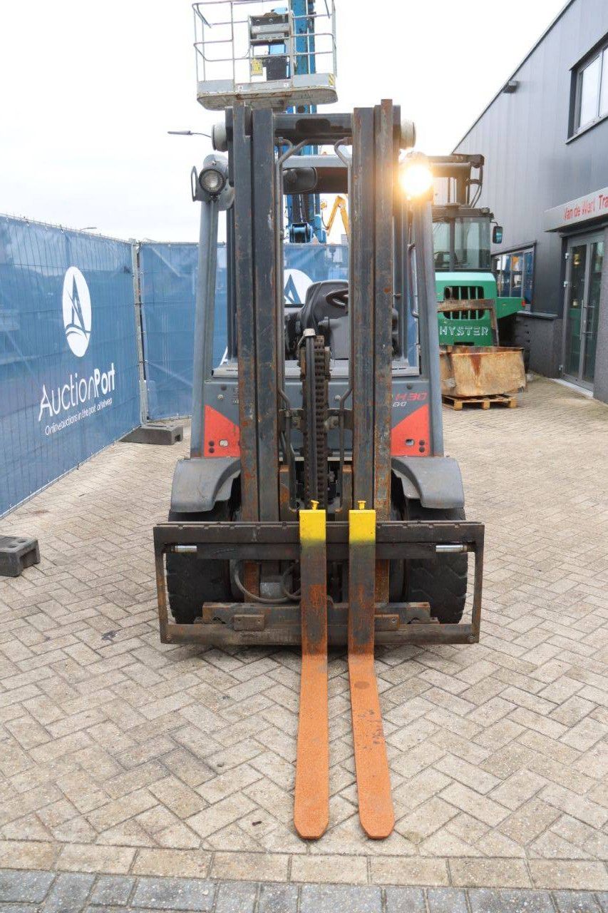 Forklift Linde H25D-02 Diesel 2500kg 7m 2014