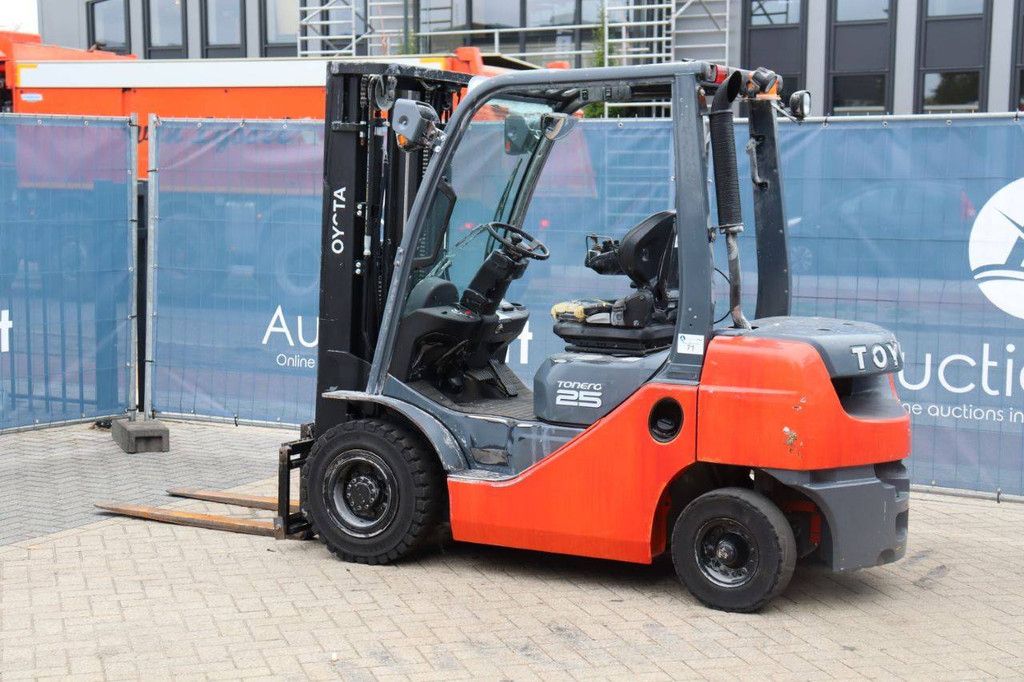 Forklift Toyota 06-8FD25F Diesel 2500kg 5m 2020