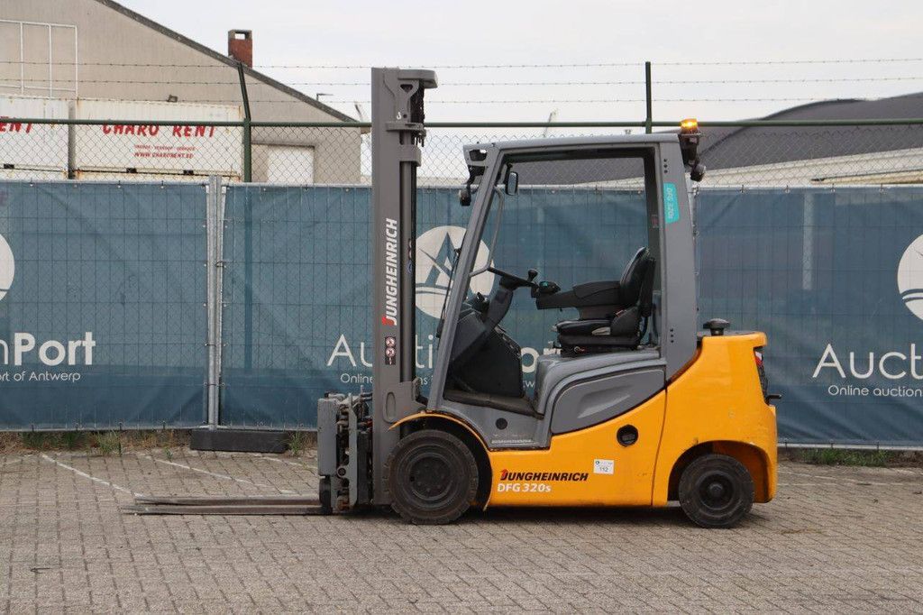 Forklift Jungheinrich DFG 320s Diesel 2000kg 4.0m 2018