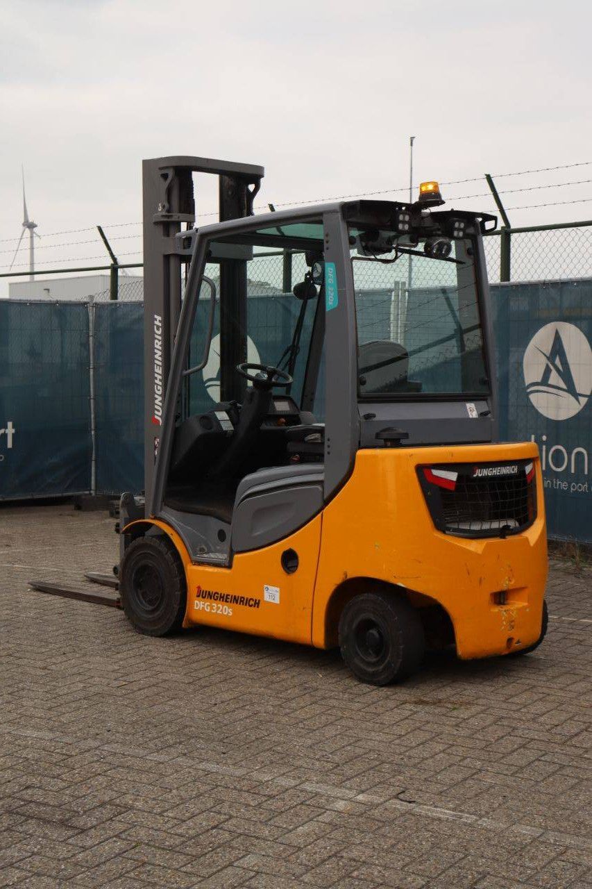 Forklift Jungheinrich DFG 320s Diesel 2000kg 4.0m 2018