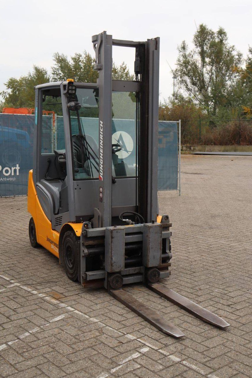 Forklift Jungheinrich DFG 320s Diesel 2000kg 4.0m 2018