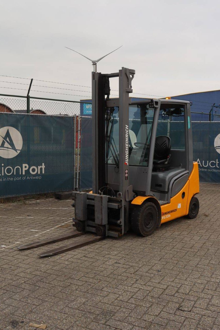 Forklift Jungheinrich DFG 320s Diesel 2000kg 4.0m 2018