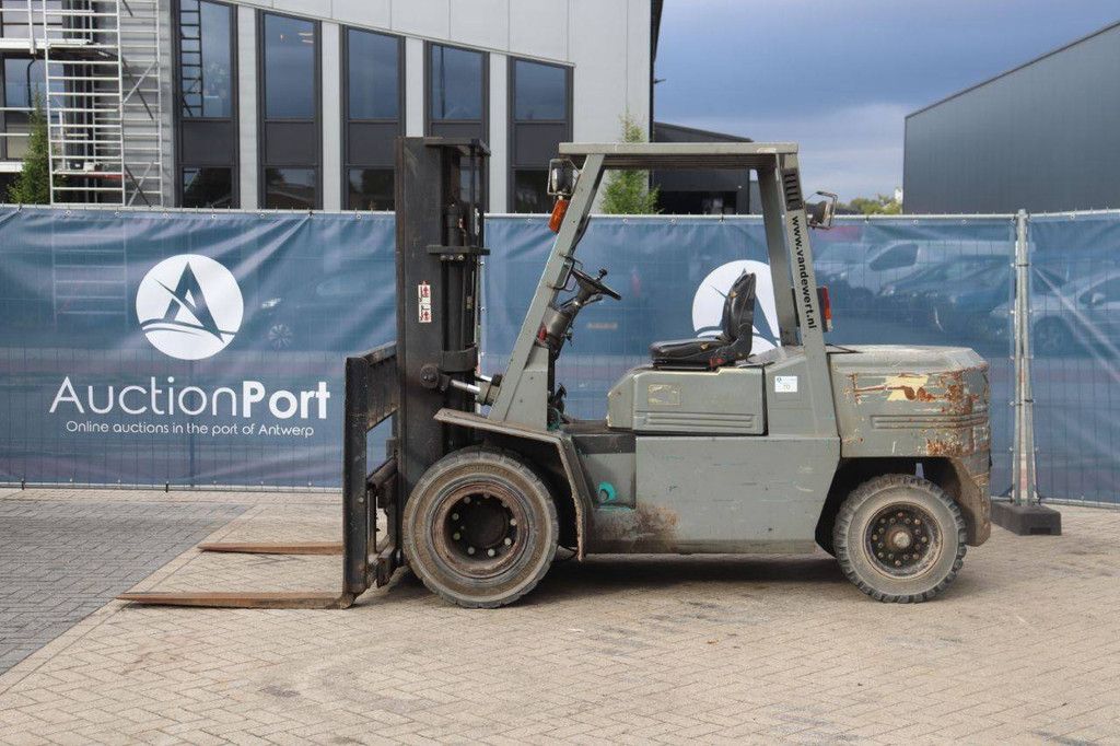 Forklift Yang FD-45TIP Diesel 4500kg 4.7m 1999