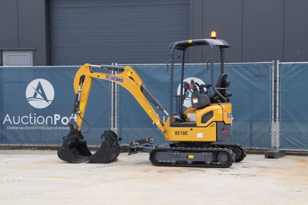 Mini excavator XCMG XE18E Diesel 2025 New
