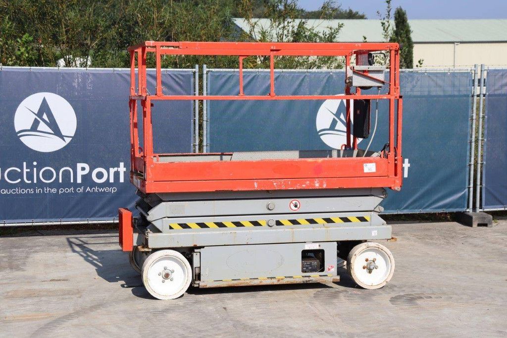 Schaarhoogwerker Skyjack SJ4620 Elektrisch 590kg 8.1m 2008
