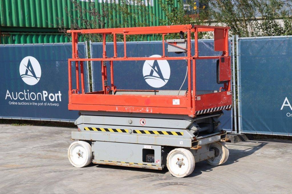 Schaarhoogwerker Skyjack SJ4620 Elektrisch 590kg 8.1m 2008