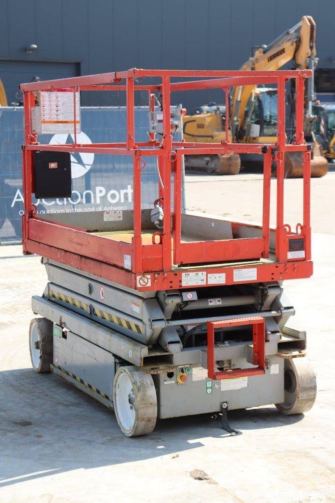 Schaarhoogwerker Skyjack SJ4620 Elektrisch 590kg 8.1m 2008