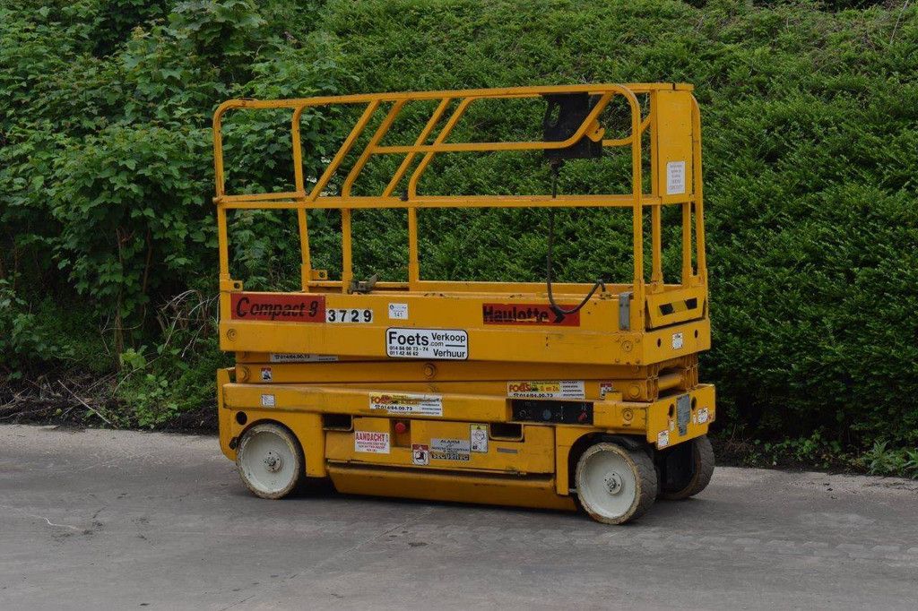 Scissor lift Haulotte Compact 8 Electric 8m 2006