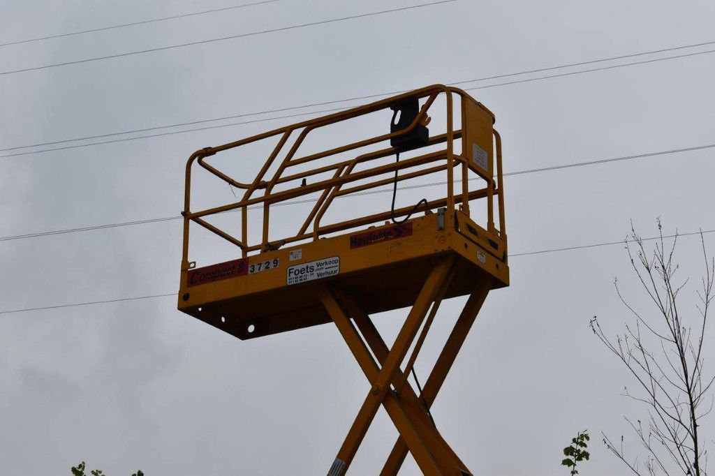 Scissor lift Haulotte Compact 8 Electric 8m 2006