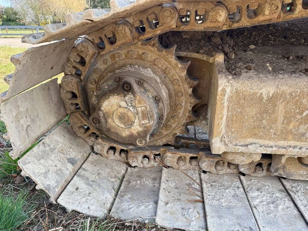 Crawler excavator New Holland E215 Diesel 2006