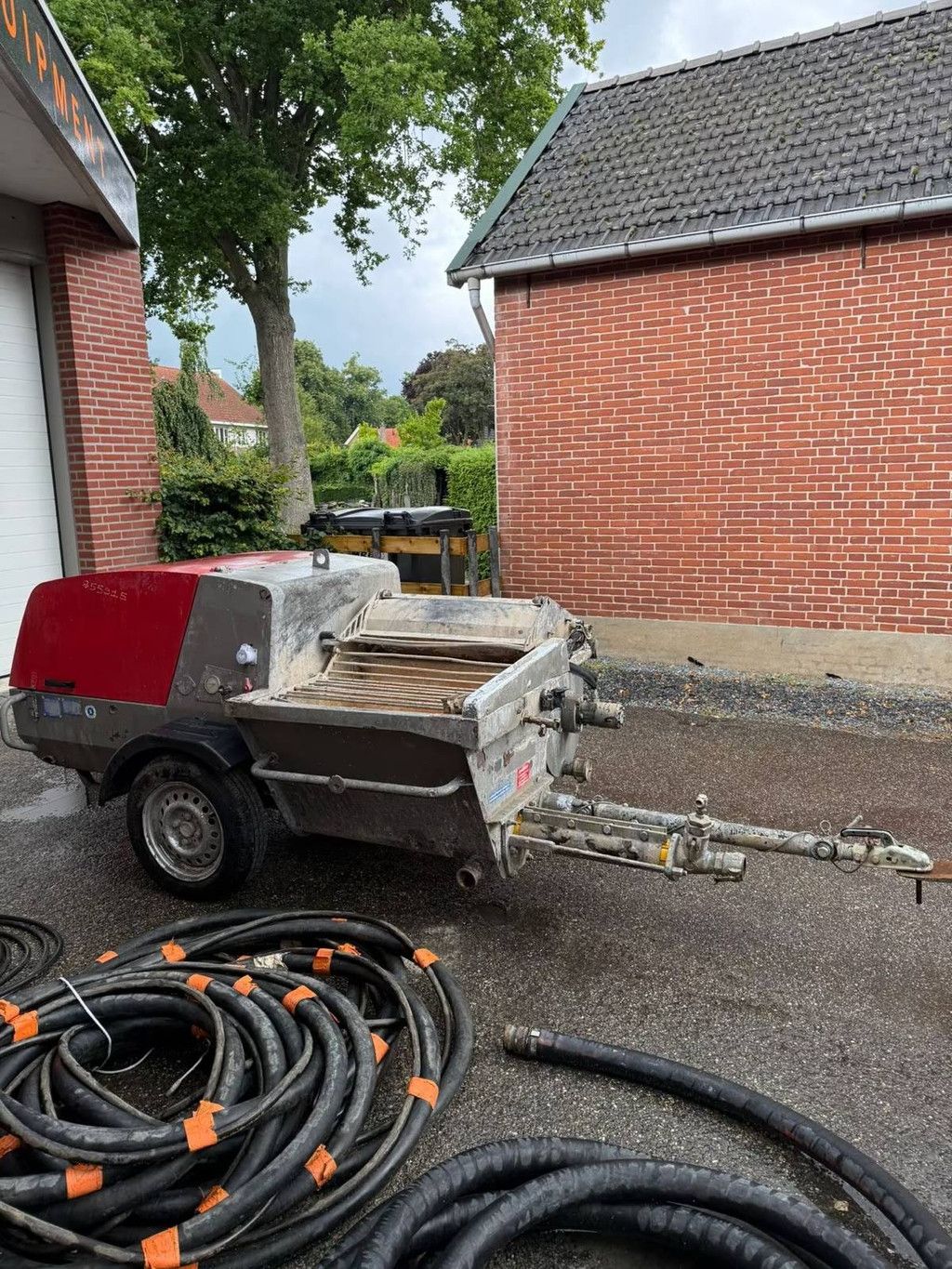 Concrete pump Imer Silent 300 Diesel 2016