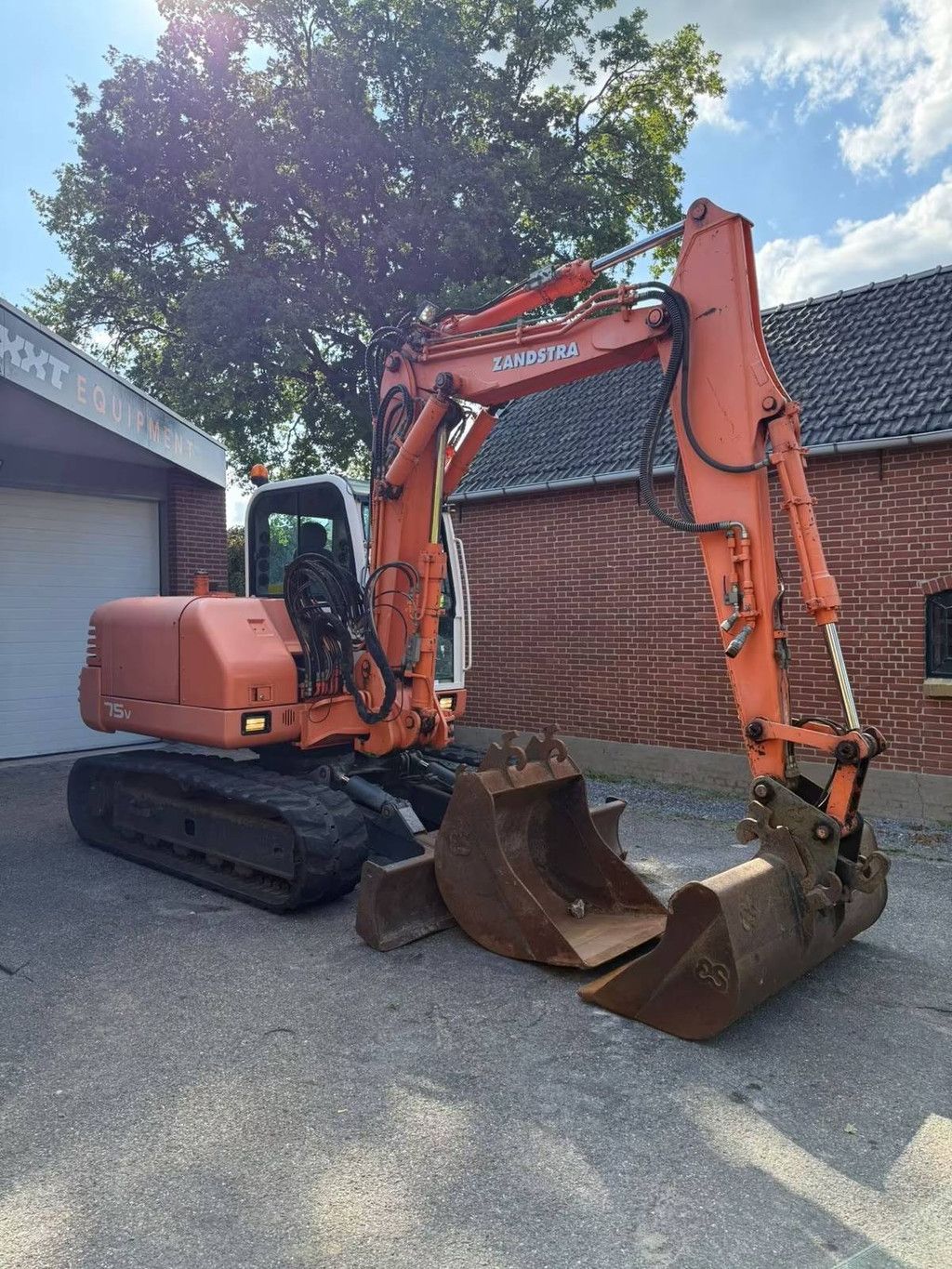 Doosan S75-V Diesel Crawler Excavator