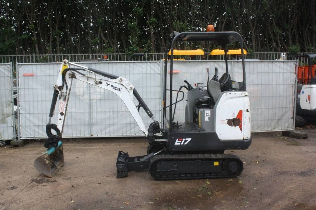 Mini excavator Bobcat E17 Diesel 10.2kW 2021