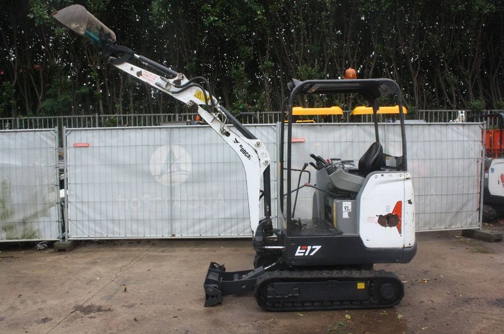 Mini excavator Bobcat E17 Diesel 10.2kW 2021