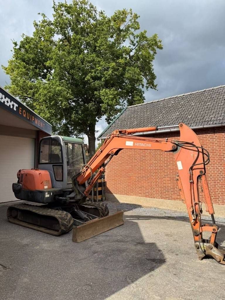 Crawler excavator Hitachi ZX50 Diesel 27.1kW 2004