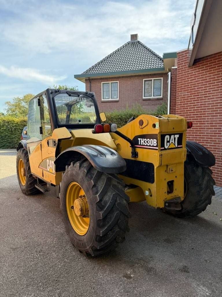 Teleskoplader Caterpillar TH330B Diesel 74,5 kW 3500 kg 7,2 m 2005