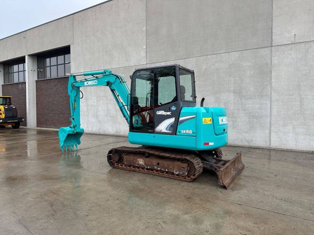 Kobelco SK60-8 Diesel-Raupenbagger 2013