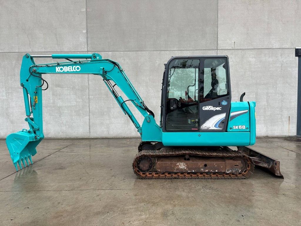 Kobelco SK60-8 Diesel-Raupenbagger 2013