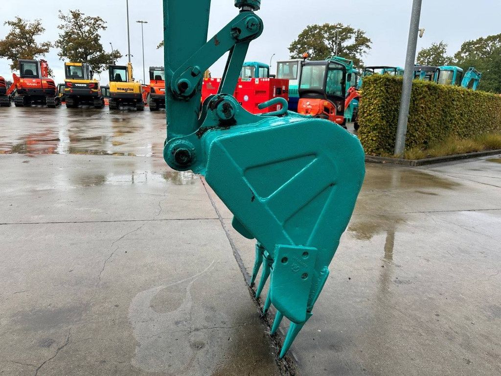 Kobelco SK60-8 Diesel-Raupenbagger 2013