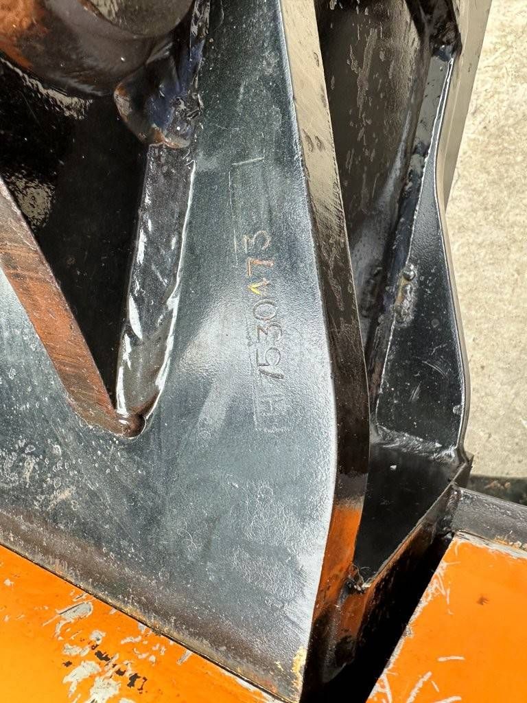 Crawler excavator NNK NS75-7 Diesel