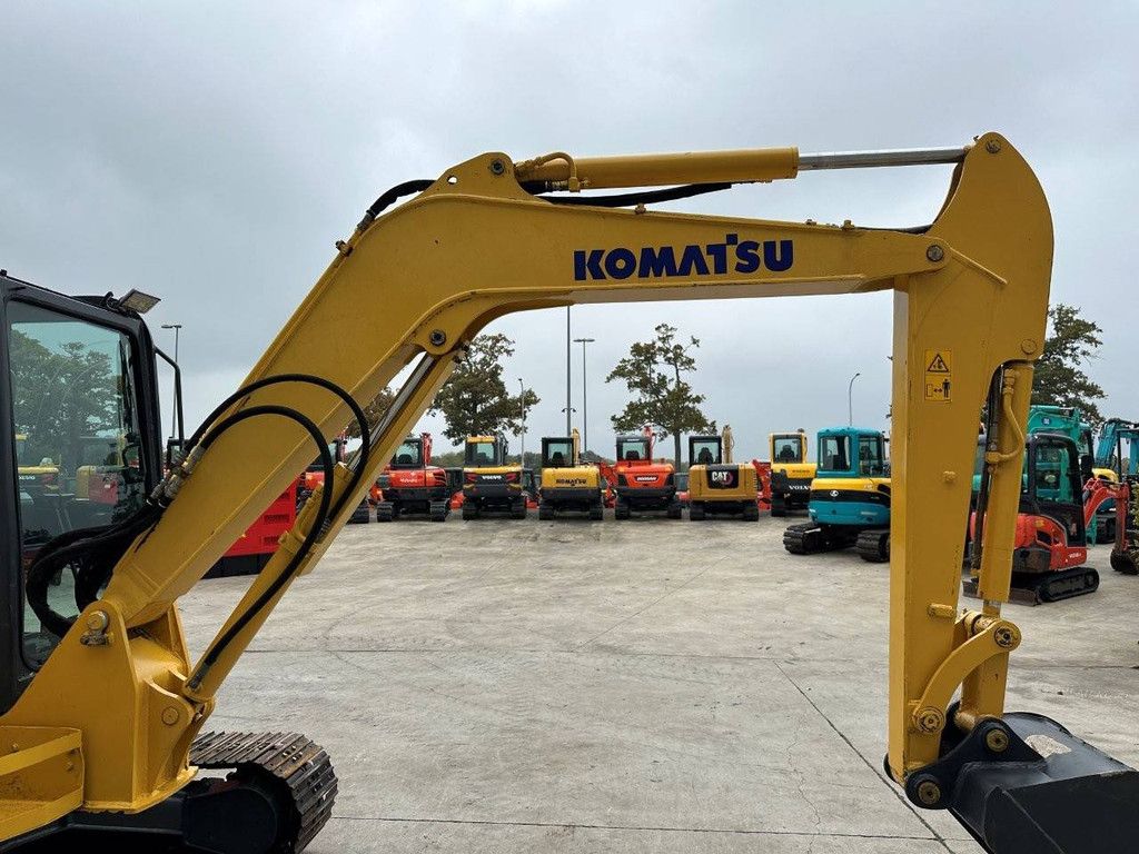 Crawler excavator Komatsu PC56-7 Diesel