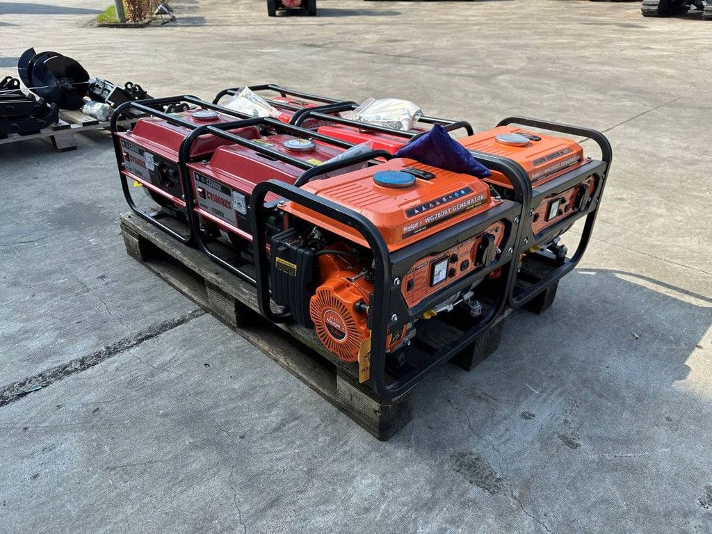 Lot von 6 Generatoren Neu