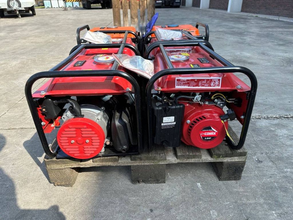 Lot von 6 Generatoren Neu