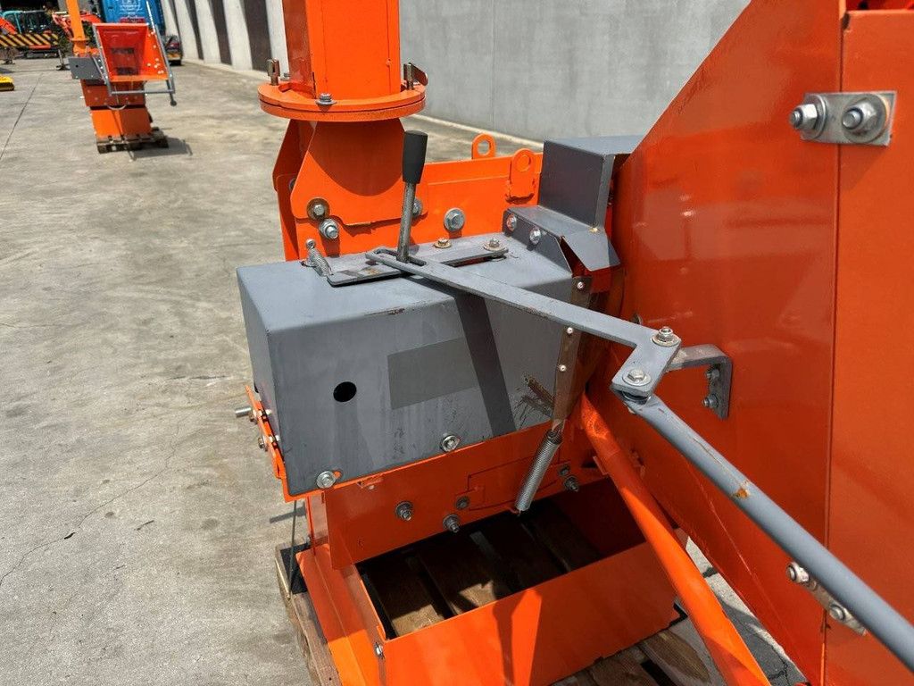 Wood chipper DC EU20 New