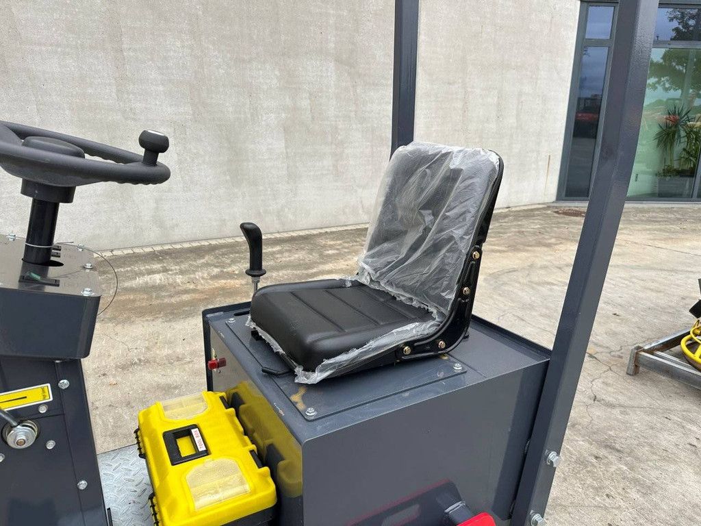 Tandem vibratory roller Captok CK1000J Petrol 2025 New