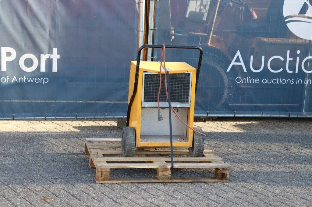 Construction dryer