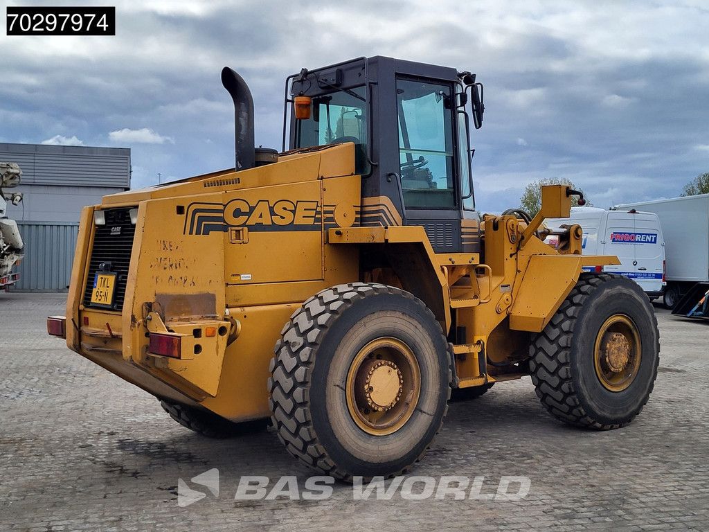 Case 721 B