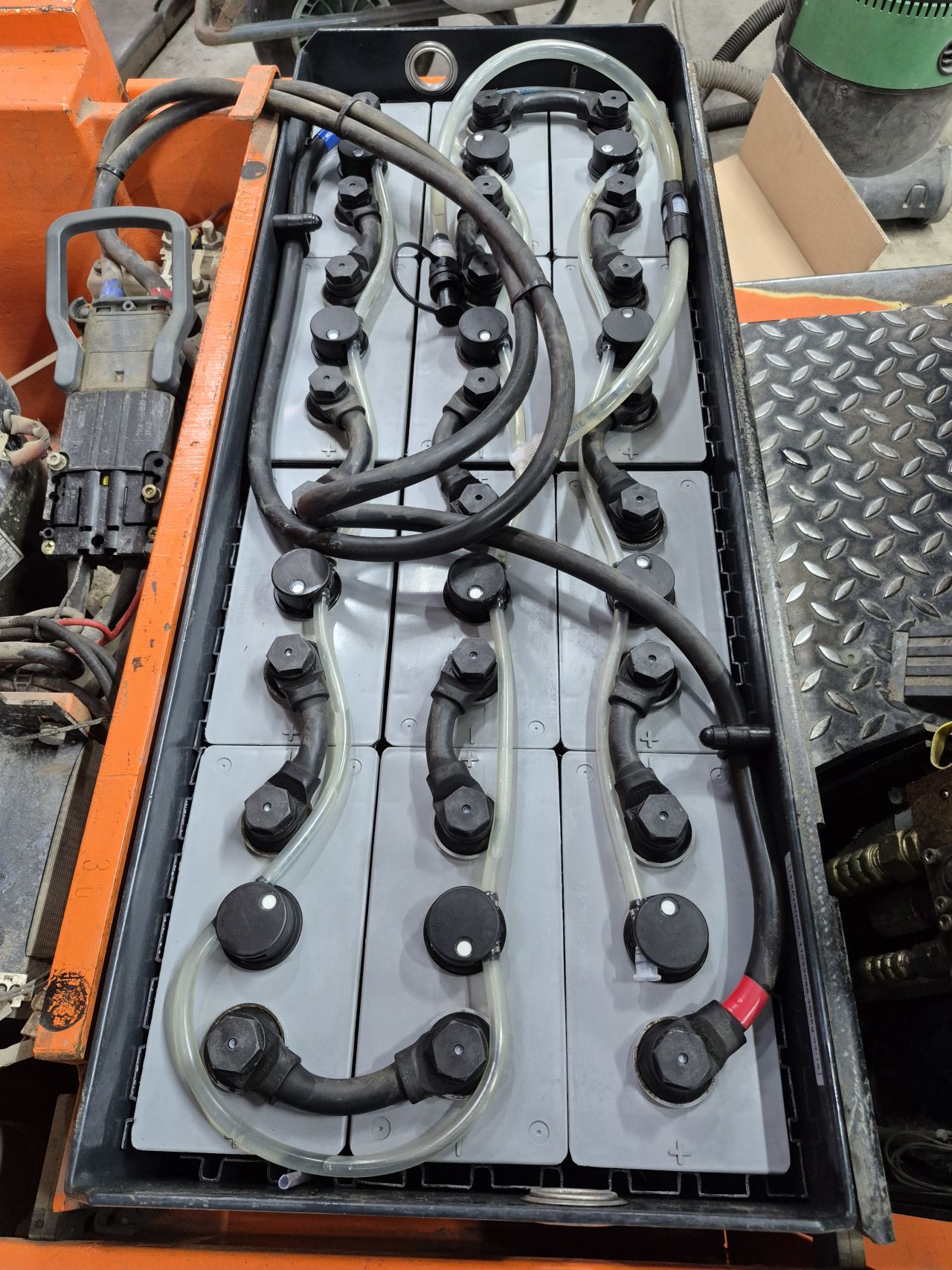 Steinbock Boss JE 10 triplex freelift 4.230 mm accu bj 2018