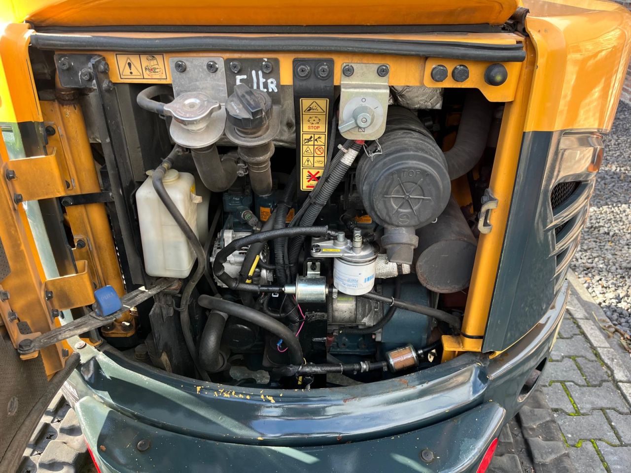 Hyundai R25Z-9AK