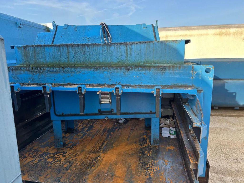 KTK Mbt stationaire pers met kantellaar en 2 hulzen