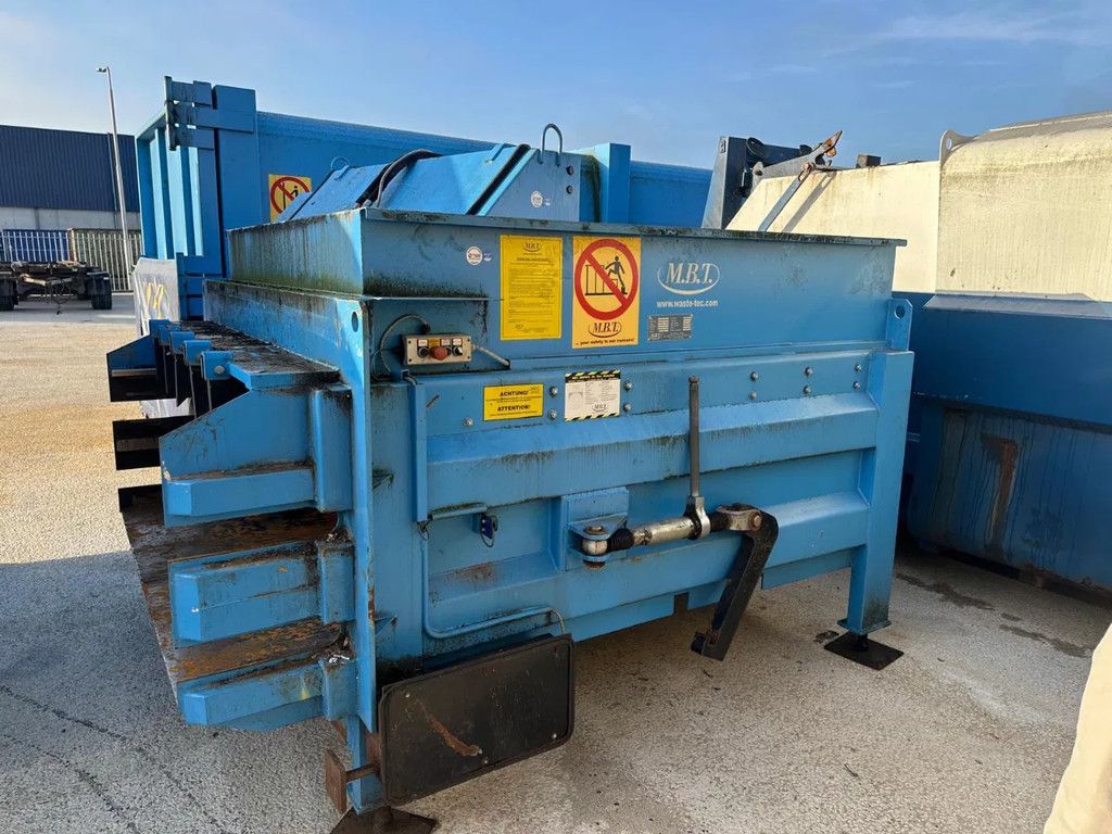 KTK Mbt stationaire pers met kantellaar en 2 hulzen
