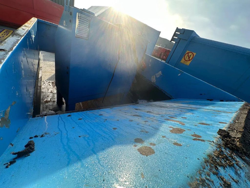 KTK Mbt stationaire pers met kantellaar en 2 hulzen