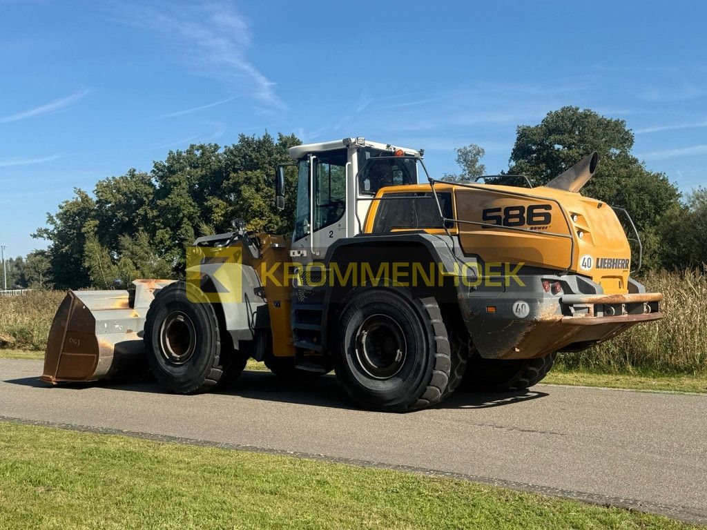Liebherr L 586 Xpower KH9525