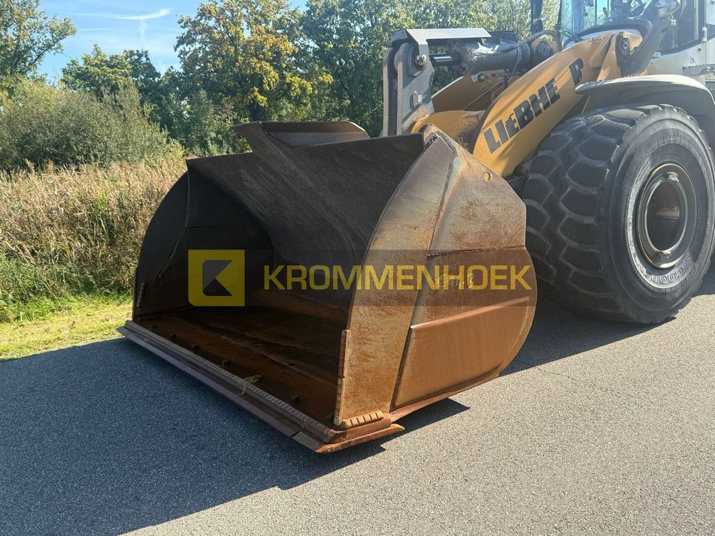 Liebherr L 586 Xpower KH9525