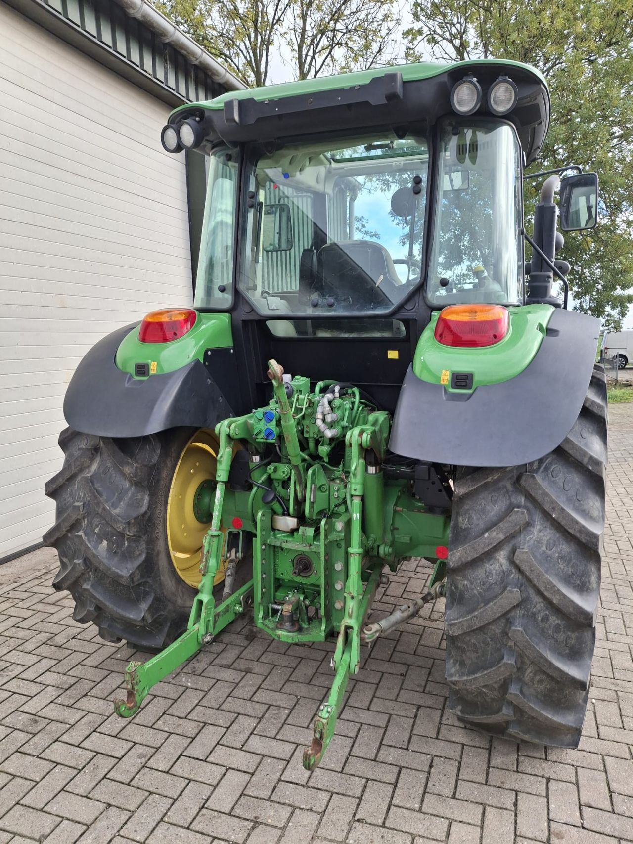 John Deere 6105MC