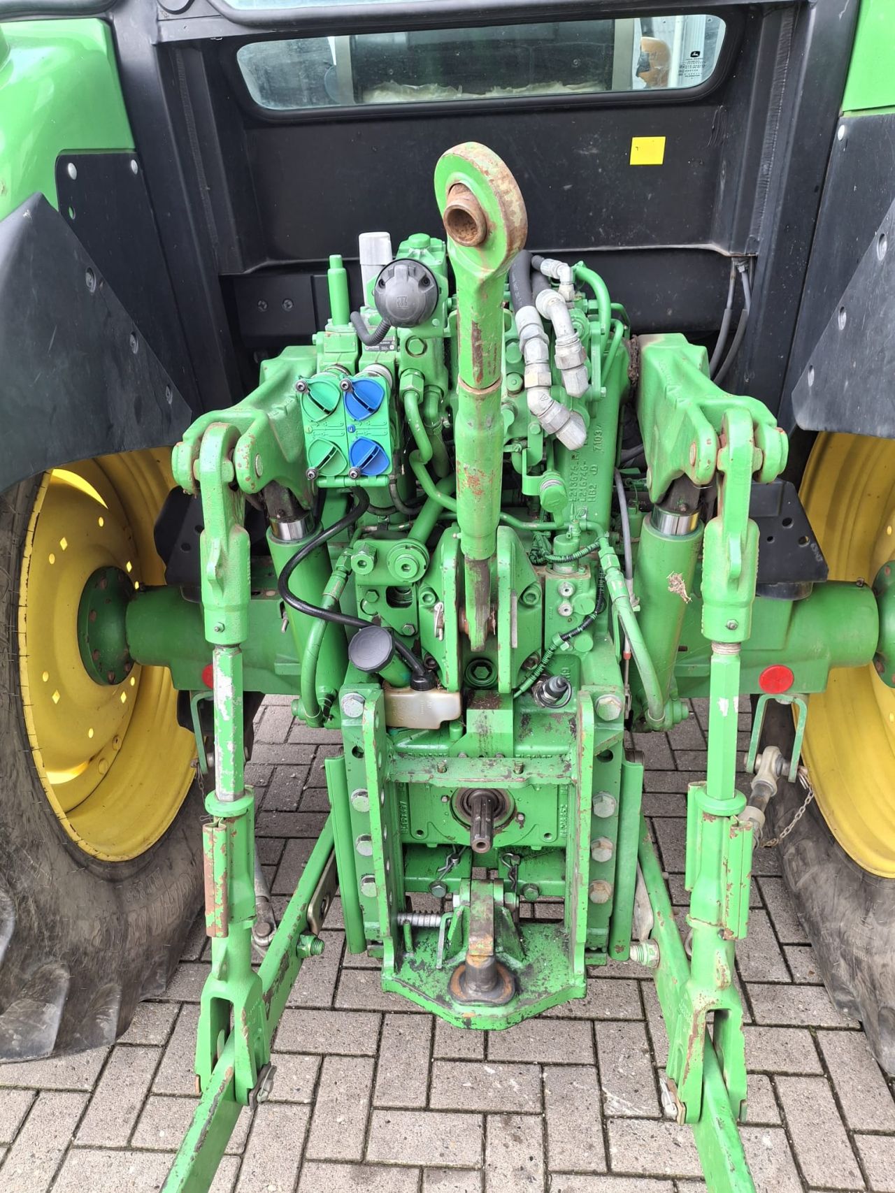 John Deere 6105MC