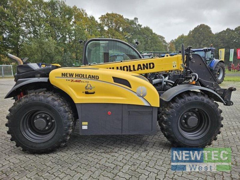 New Holland TH 7.42 ELITE