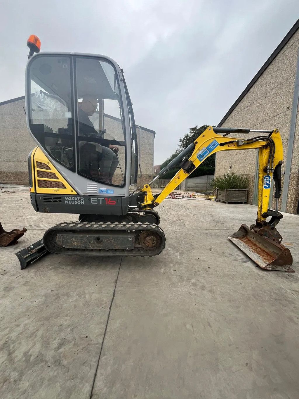 WACKER NEUSON ET16