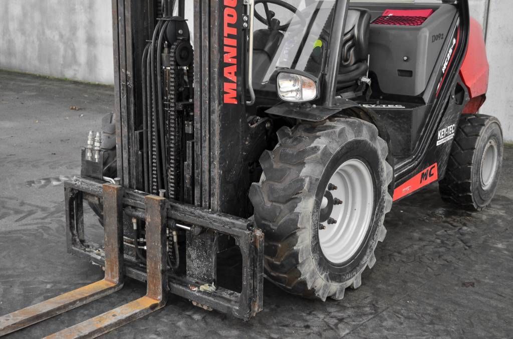 Manitou MC 25-4