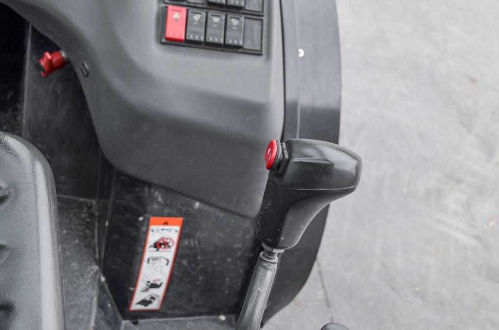 Manitou MC 25-4 D